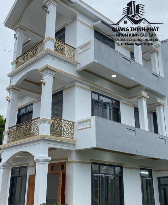 NHÀ PHỐ TÂN CỔ ĐIỂN