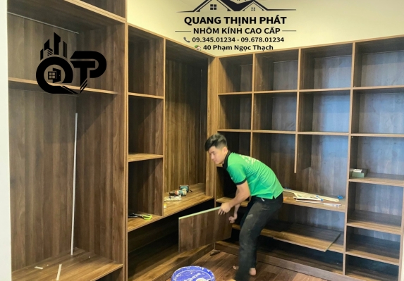 TỦ QUẦN ÁO SANG TRỌNG